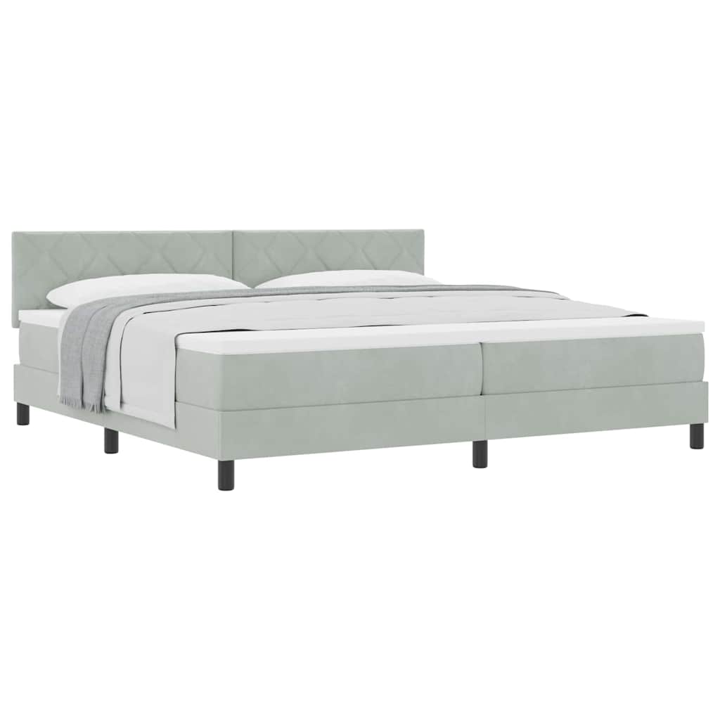 Boxspringbett mit Matratze Hellgrau 200 x 200 cm Stoff