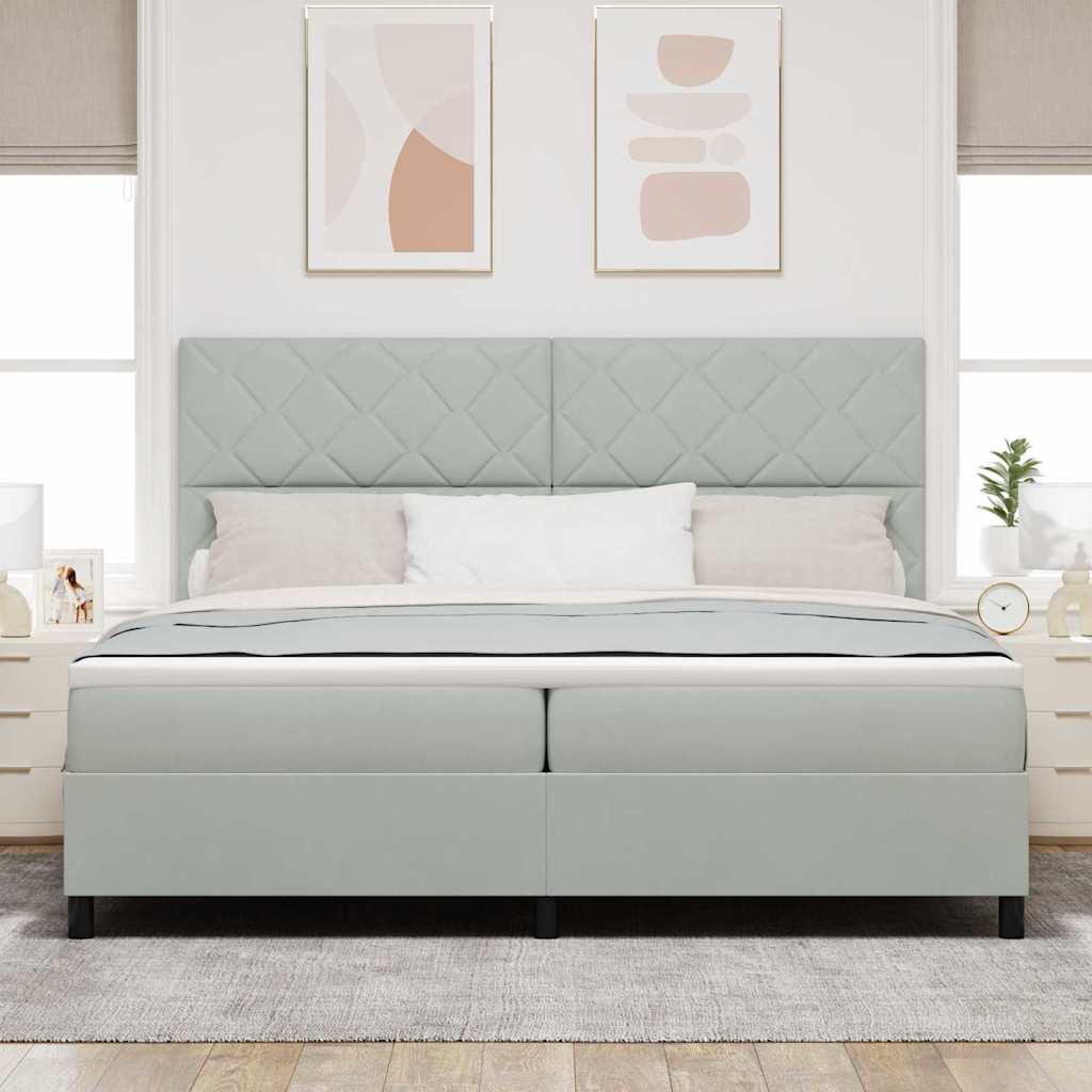 Boxspringbett mit Matratze Hellgrau 200 x 200 cm Samt