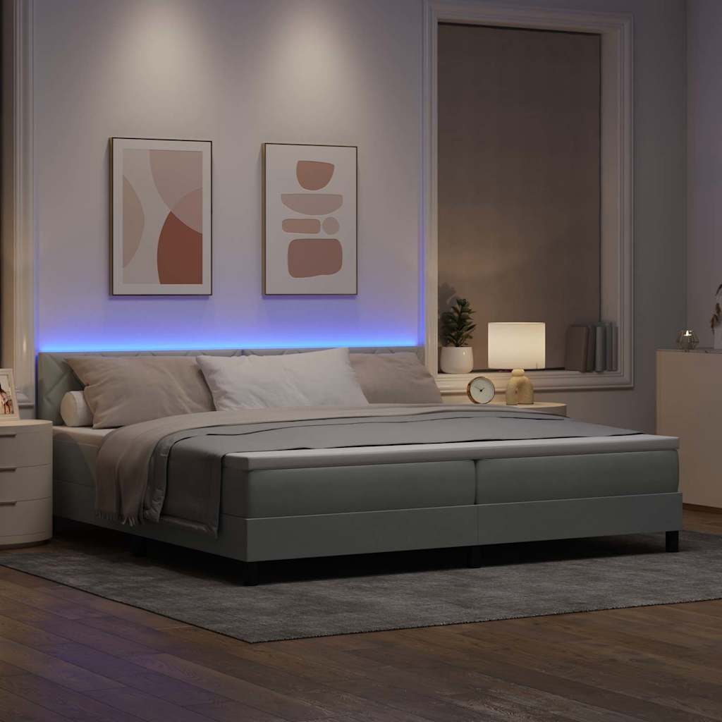 Boxspringbett mit Kopfteil Hellgrau 200 x 200 cm Samt