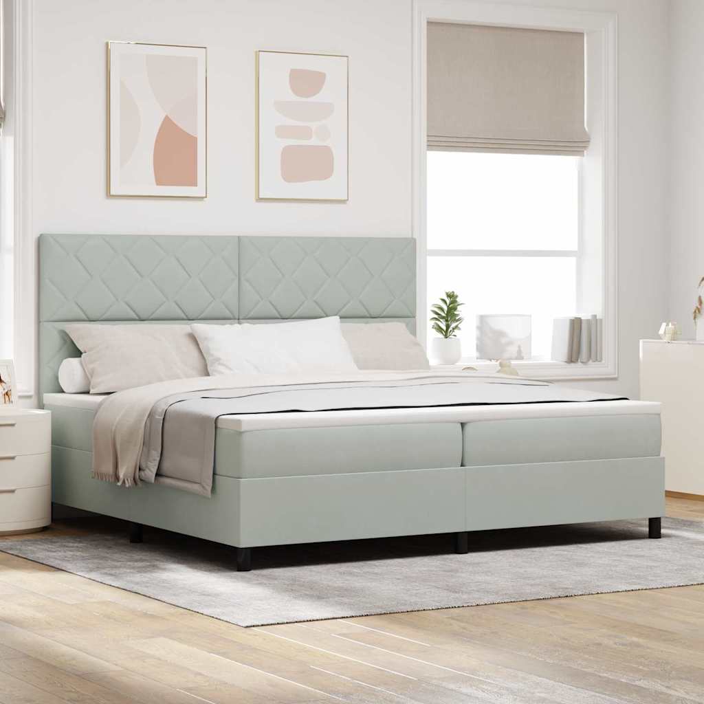 Boxspringbett mit Matratze Hellgrau 200 x 200 cm Samt