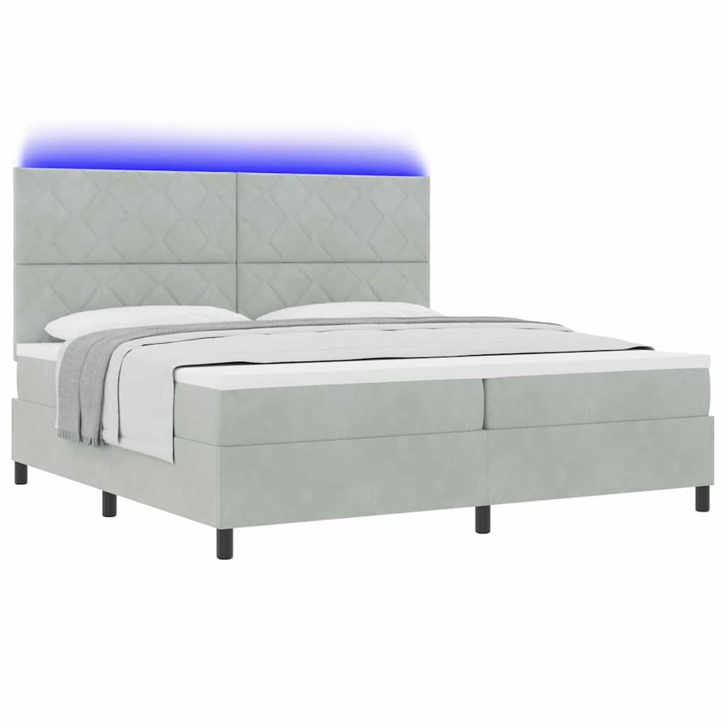 Boxspringbett mit Matratze Hellgrau 200 x 200 cm Samt