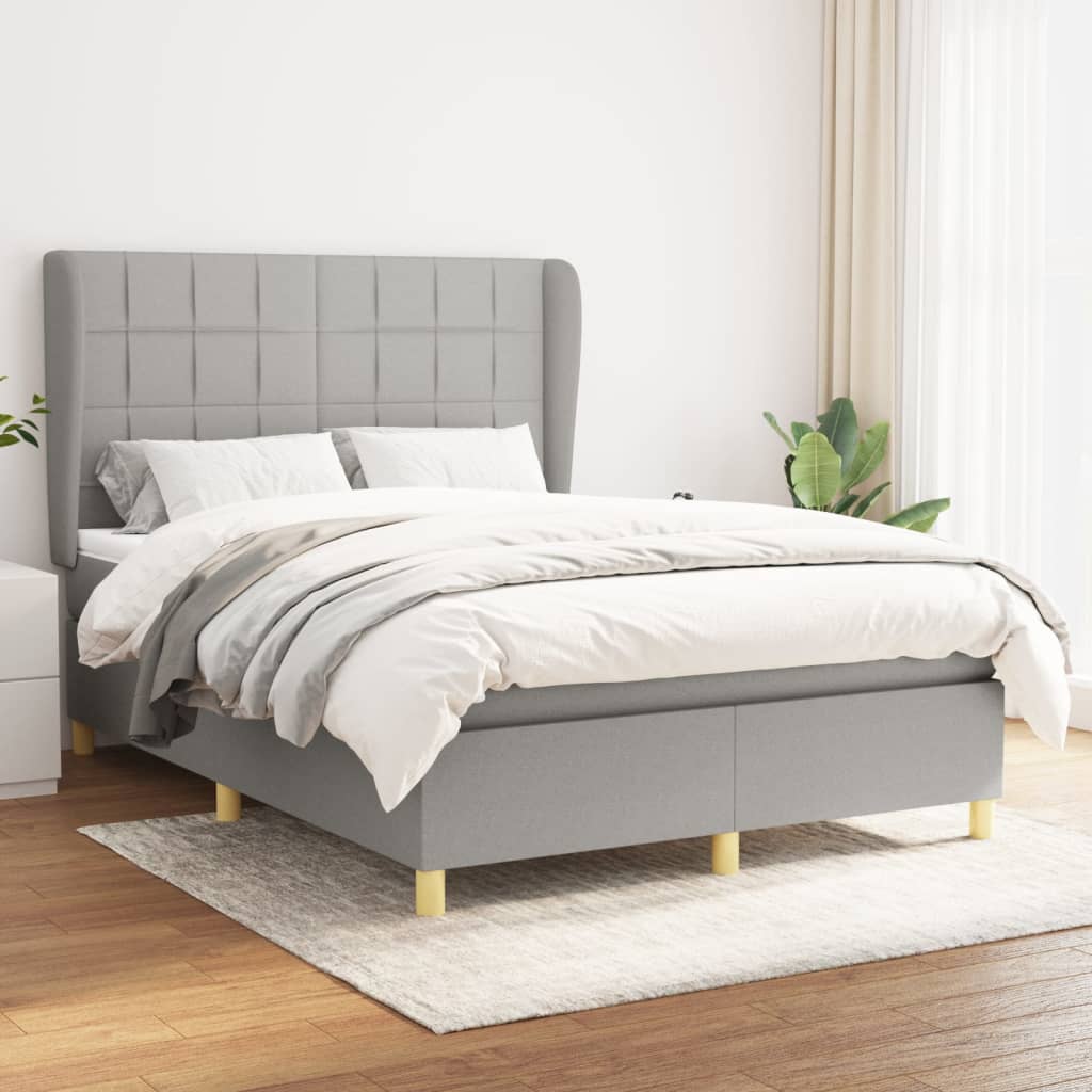 Boxspringbett mit Matratze Hellgrau 140x200 cm Stoff