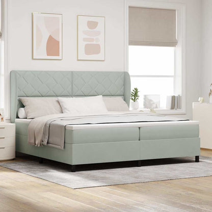 Boxspringbett mit Matratze Hellgrau 200 x 200 cm Samt