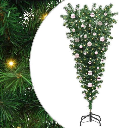 Auf den Kopf gestellter künstlicher vorgetesteter Weihnachtsbaum mit Kugelsatz
